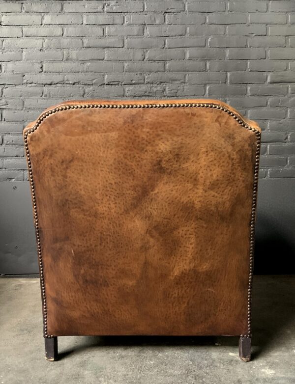 Art deco cognac kleur lederen club fauteuil