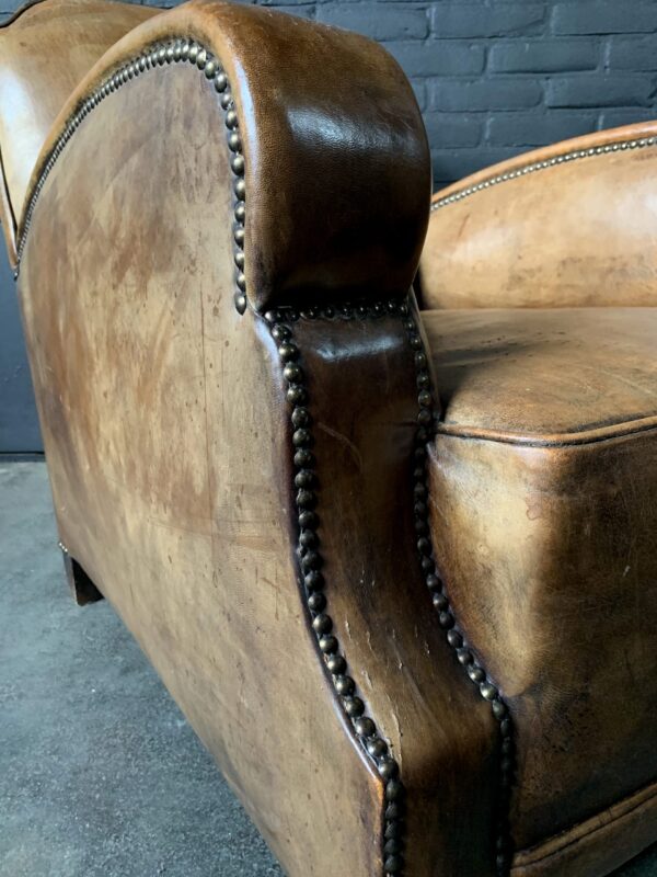 Art deco cognac kleur lederen club fauteuil