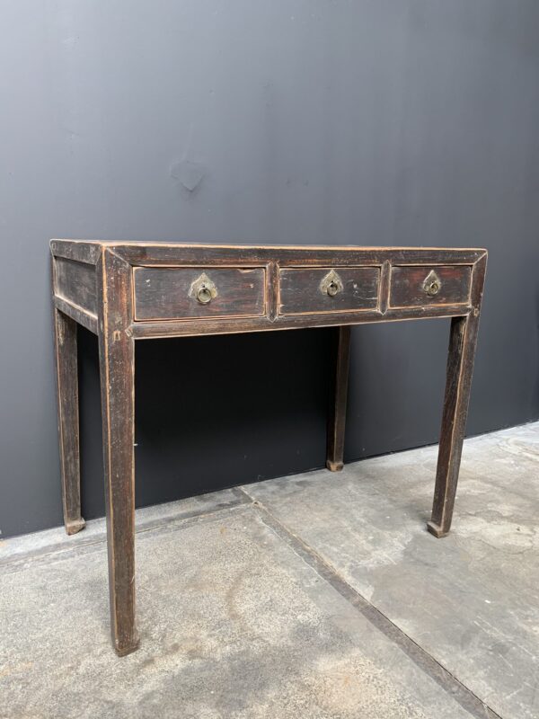 Antiek bureau / tafeltje met 3 lades