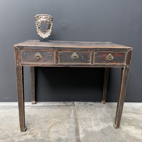 Antiek bureau / tafeltje met 3 lades