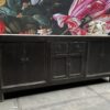 Antiek dressoir met fraaie zwarte patina