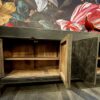 Robuust antiek dressoir met fraaie donkere patina