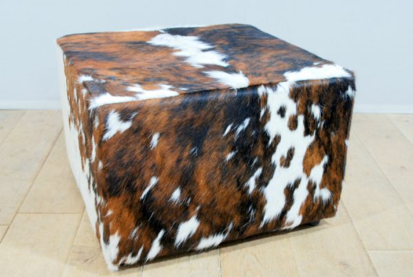 Pouf made of cowhide.