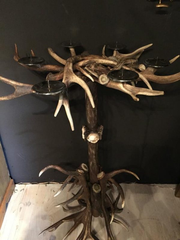 Candle holder made of deer antlers