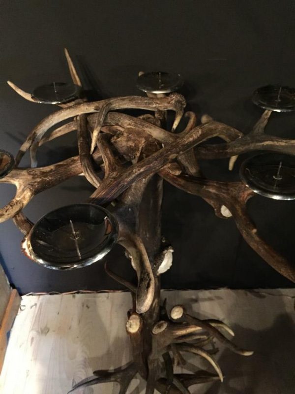 Candle holder made of deer antlers