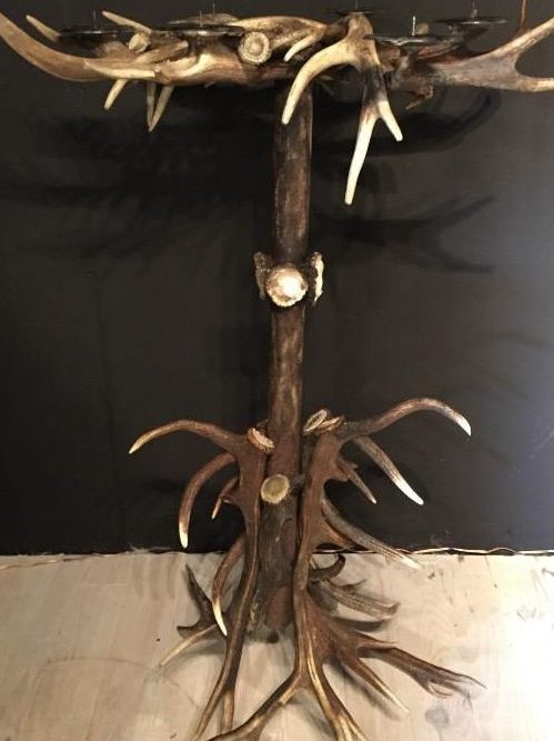 Candle holder made of deer antlers