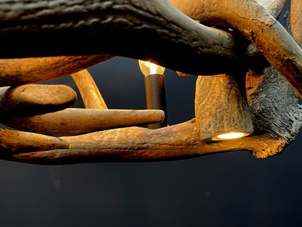 Elongated antler lamp of red deer antlers