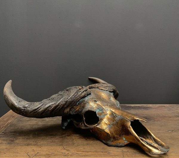 Special high quality metallized (bronze) skull of a Cape buffalo