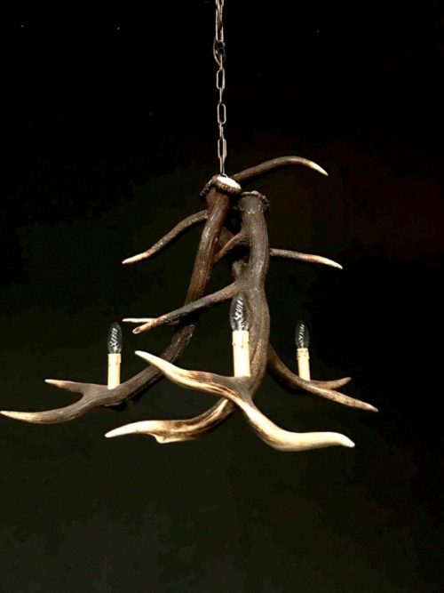 Antler lamp made of 3 antlers..