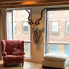 Kudu shouldermount in eetkamer