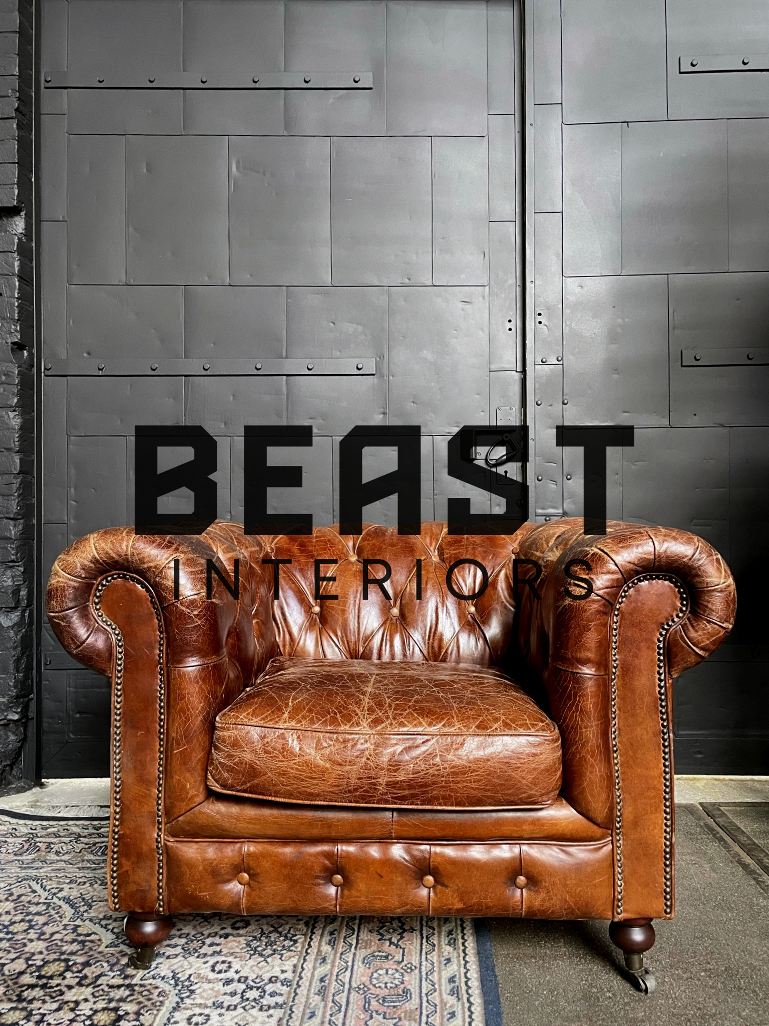 Zegevieren rukken afbetalen Vintage leather Chesterfield armchair - BEAST Interiors