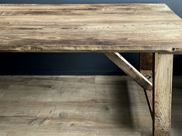 Handgemaakte tafel van 200 jaar kastanje hout