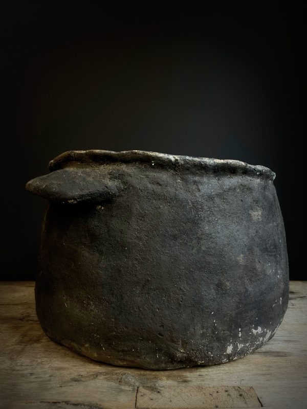 Antieke aardewerk pot