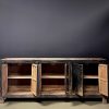 Groot antiek dressoir met fraaie zwarte patina