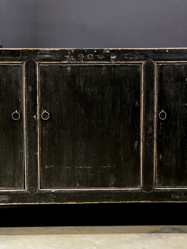 Antiek zwart dressoir