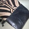 Cassina lc4 chaise lounge zebra.