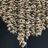 Schelpen ketting op standaard