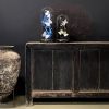 Groot antiek dressoir met fraaie donkere patina