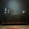 Groot antiek dressoir met fraaie donkere patina