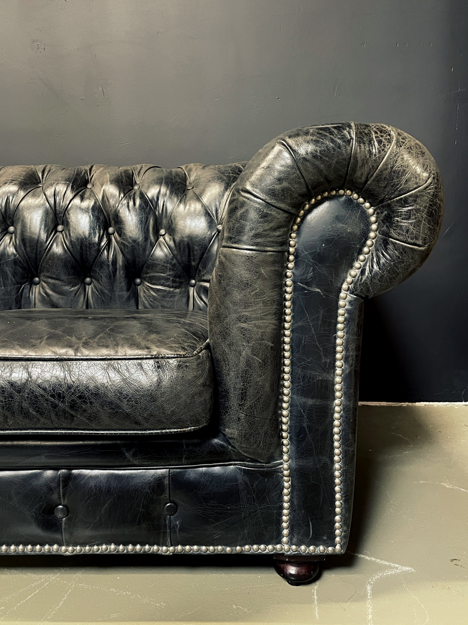 Vintage Black Leather Chesterfield Sofa Baci Living Room