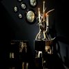 Gefossiliseerd houten bijzettafel Gefossiliseerd houten bijzettafel