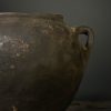 Antiek zwart terracotta kruikje