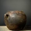 Antiek zwart terracotta kruikje