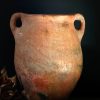 Antieke oker rode terracotta kruik Antieke oker rode terracotta kruik