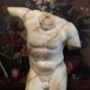 Beeld De Gladiator, marmeren replica. Beeld De Gladiator, marmeren replica.