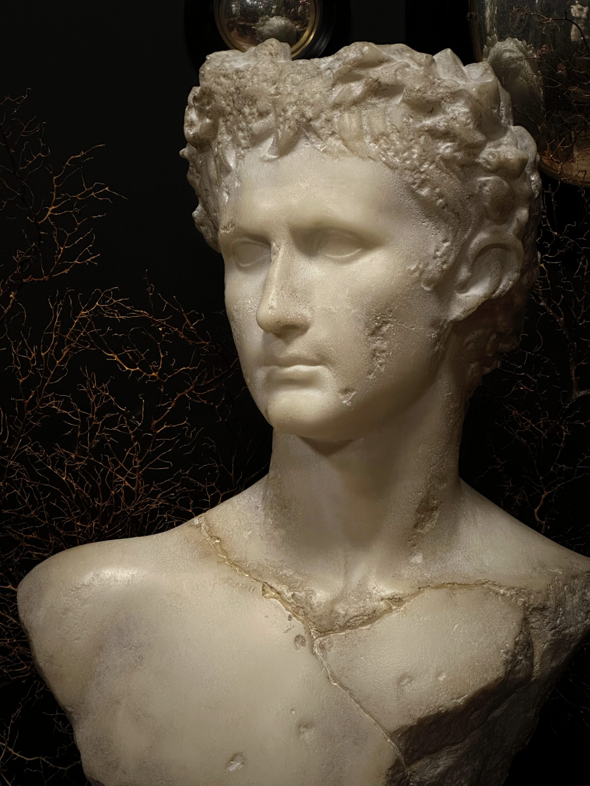 Keizer Augustus - Romeins Louvre. Marmeren replica