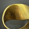 KLEINE GOUDEN MOEBIUSKNOOP KLEINE GOUDEN MOEBIUSKNOOP