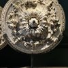 Plafondornament met bloemen Plafondornament met bloemen