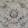 Plafondornament met bloemen Plafondornament met bloemen