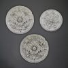 Plafondornament met bloemen Plafondornament met bloemen