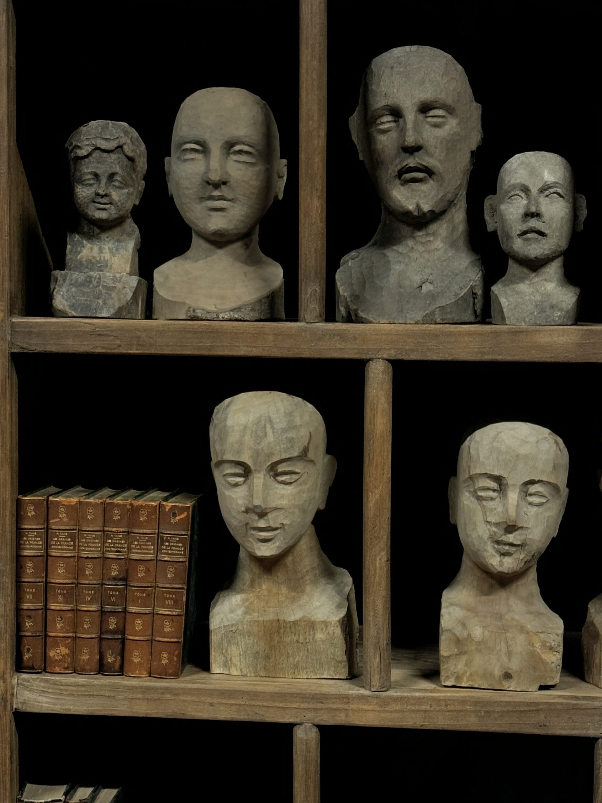 Vintage houten hoofden.