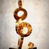 Decoratieve gouden sculpturen