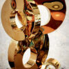 Decoratieve gouden sculpturen