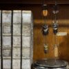 Stolp met diverse grote kevers Stolp met diverse grote kevers