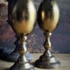 Gouden eieren op sokkel