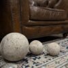 Zandstenen bollen Zandstenen bollen