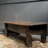 Antieke Spaanse salontafel Antieke Spaanse salontafel