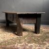 Antieke Spaanse salontafel Antieke Spaanse salontafel