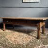 Antieke Spaanse salontafel