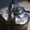 Alt bronze Muschel auf Marmorsockel Alt bronze Muschel auf Marmorsockel