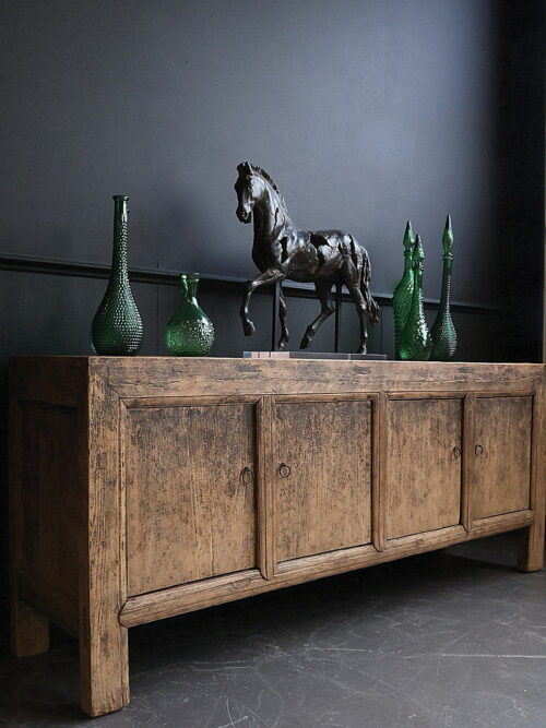 Antiek landelijk dressoir
