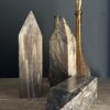 Toren van versteend hout