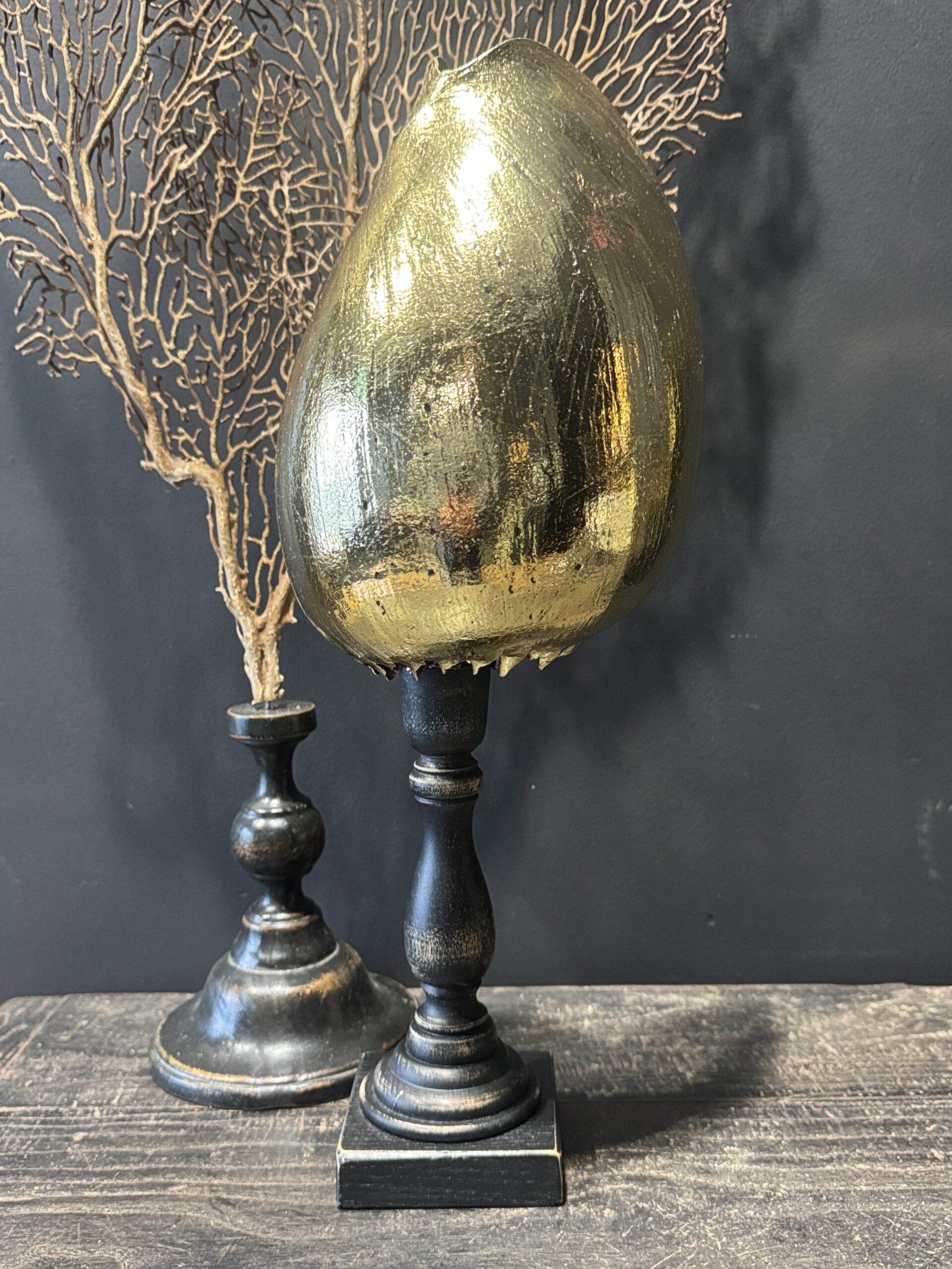 Schelp op sokkel Schelp op sokkel