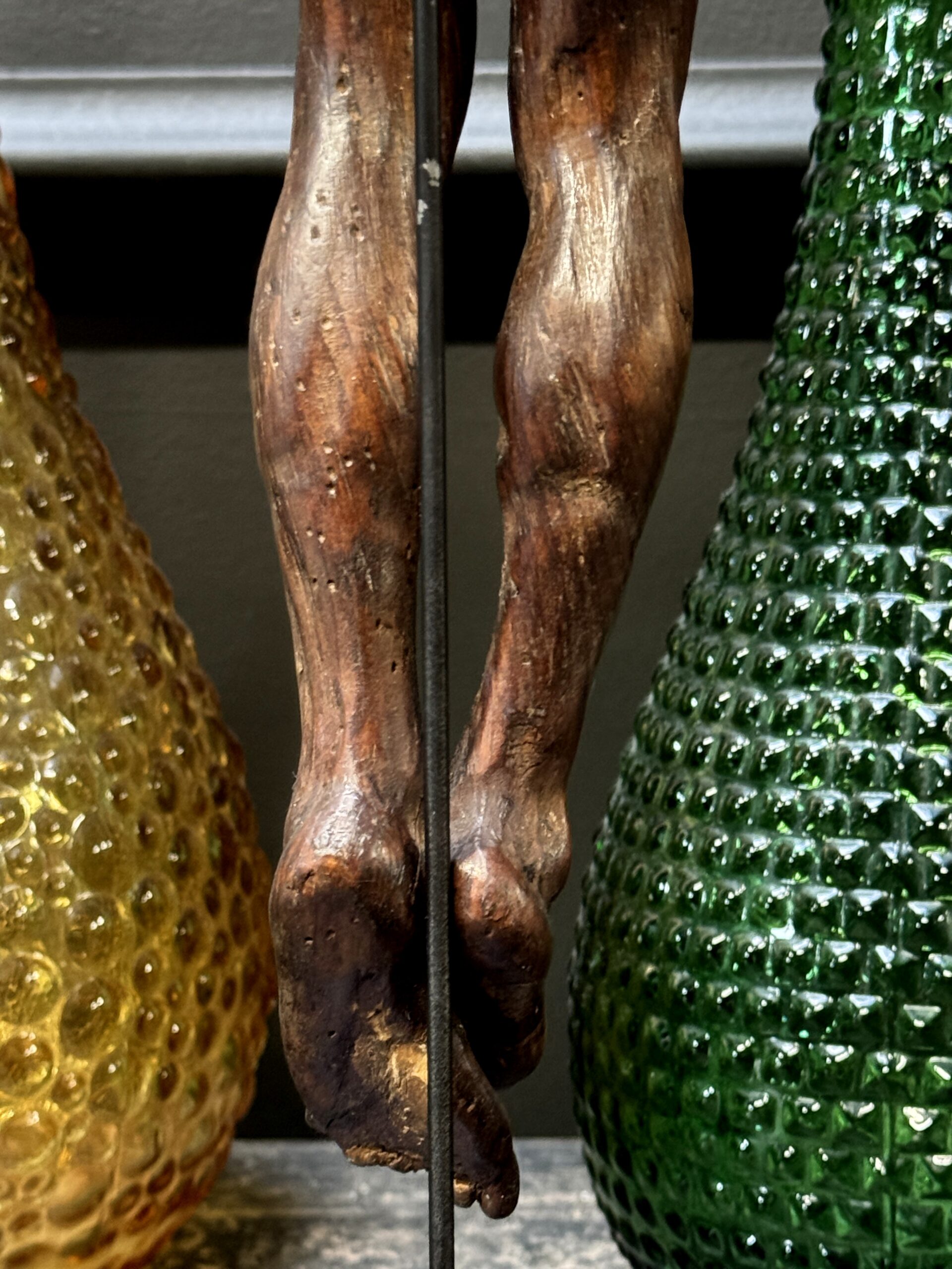 Antiq19e-eeuws handgesneden houten Corpus Christi Antiq19e-eeuws handgesneden houten Corpus Christi