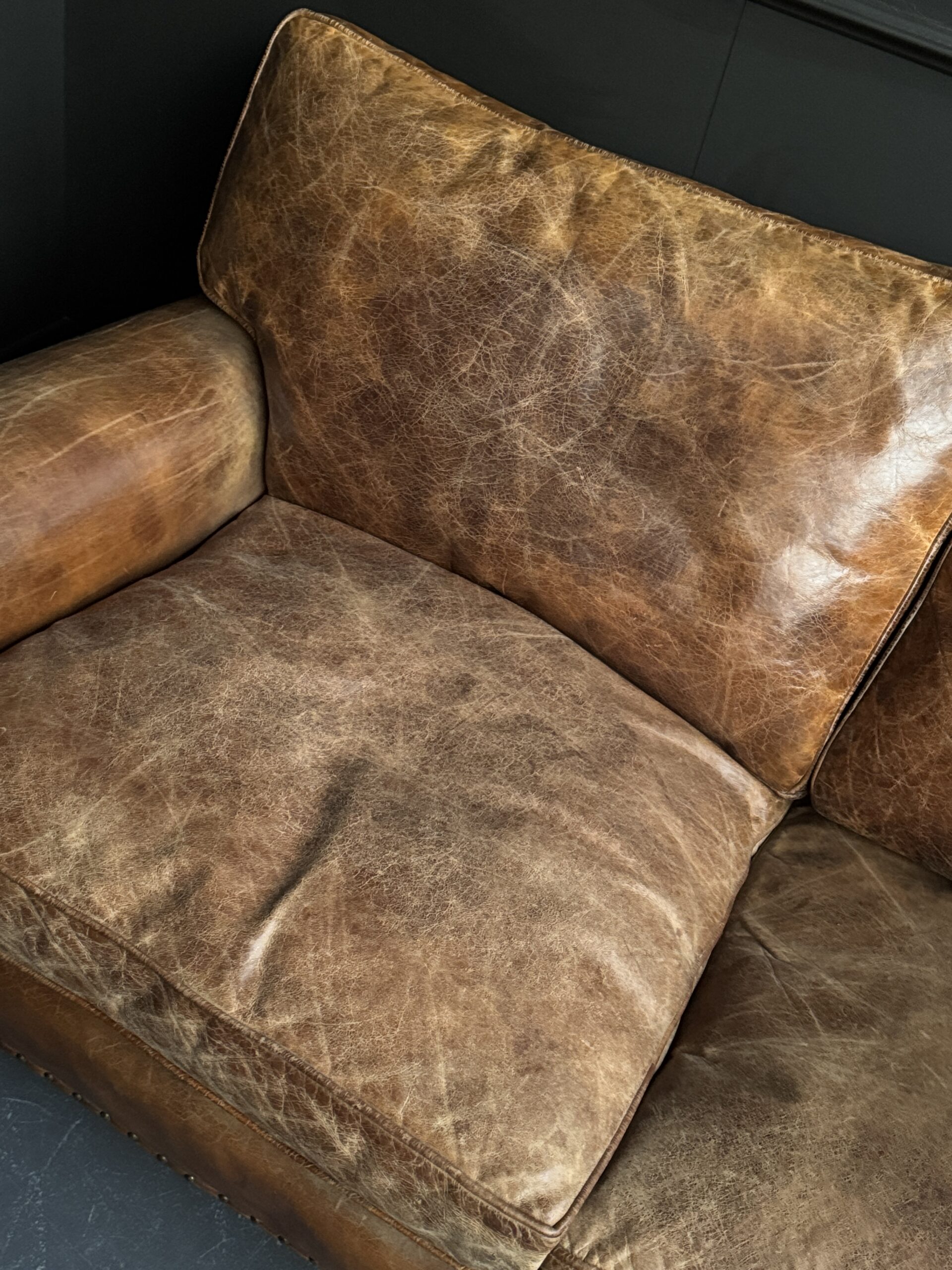Vintage lederen bank Vintage lederen bank