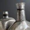 Set van 2 antieke decoratieve flessen